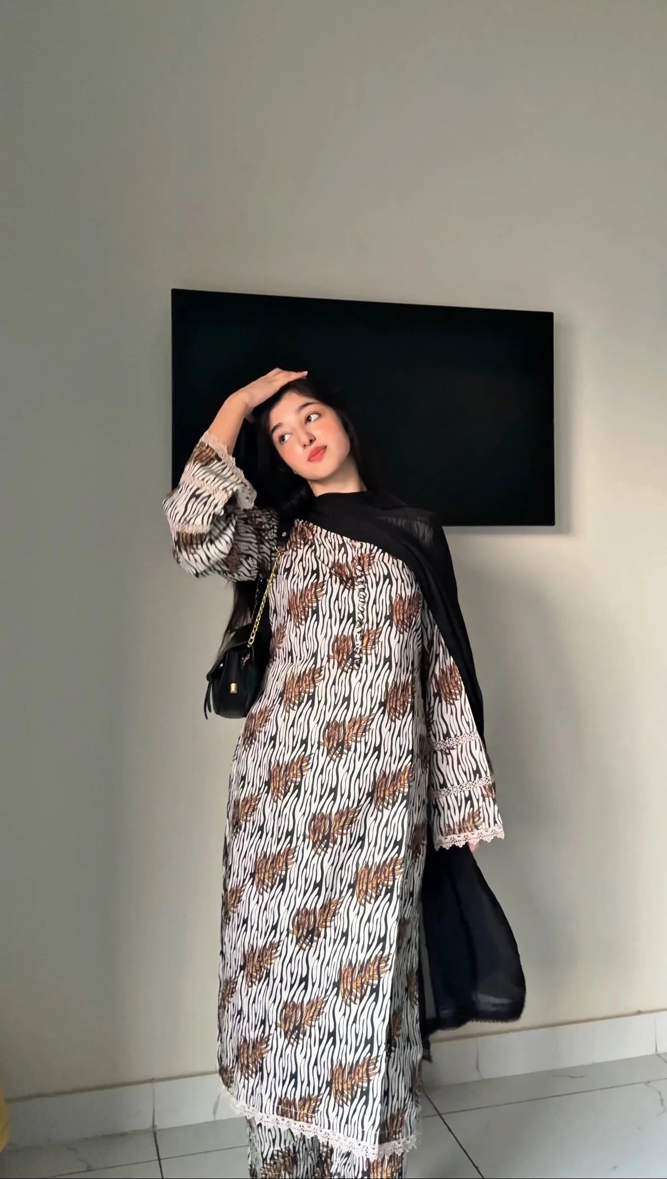 3 Piece Lawn Suit – Zebra & Leaf Print